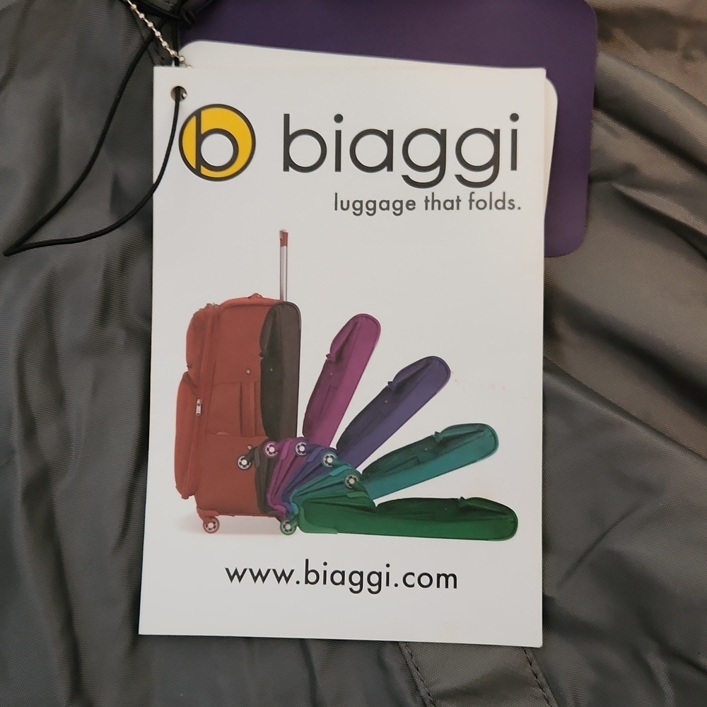 Biaggi Foldable Travel Bag - Picture 2 of 6